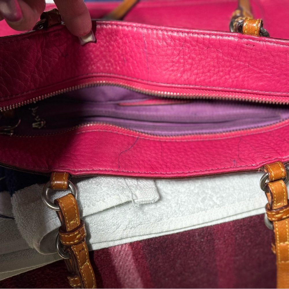 Coach Vintage Chelsea Vibrant Pink Tote Bag with Tan Handles - Picture 13 of 13
